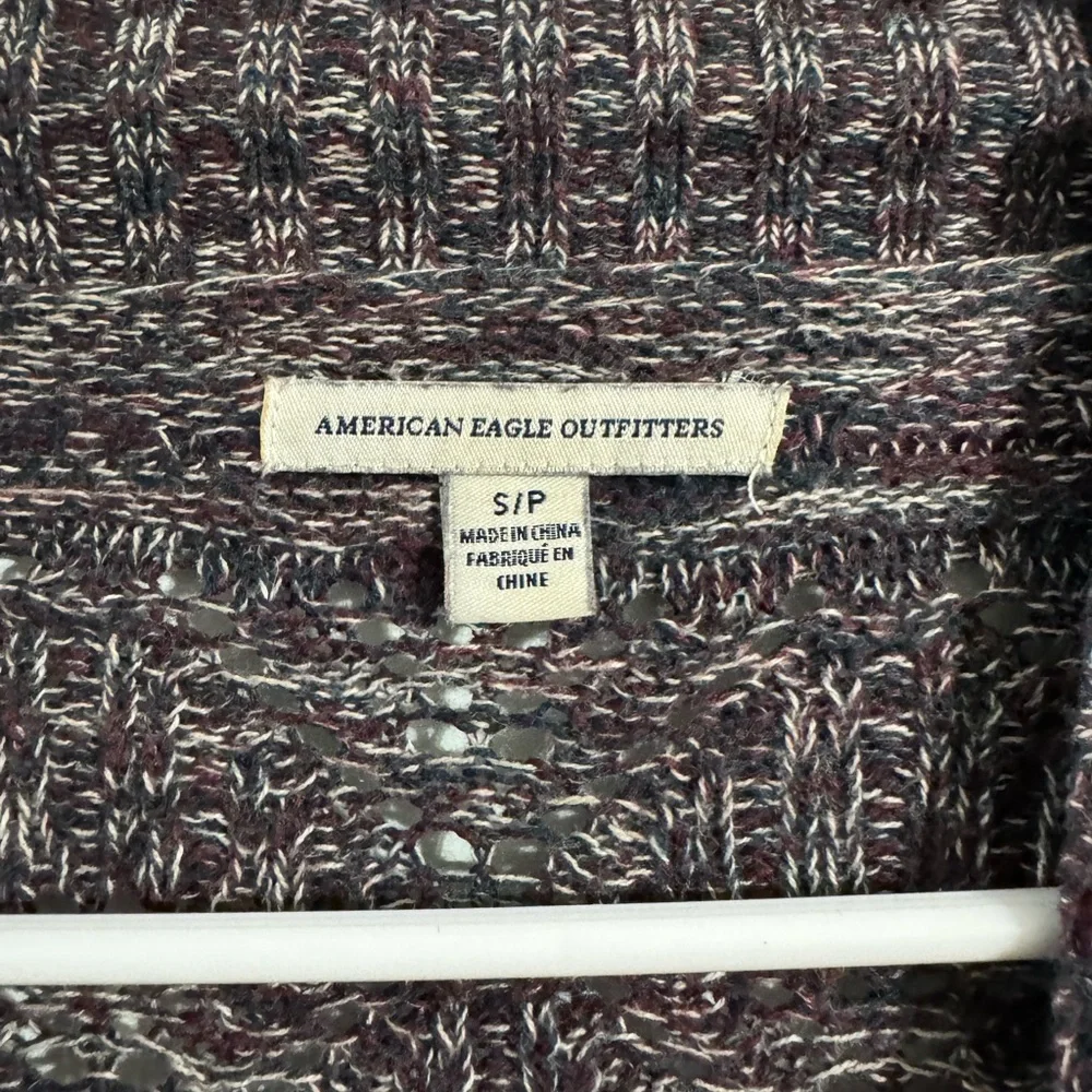 American Eagle Cardigan - Picture 2 of 3